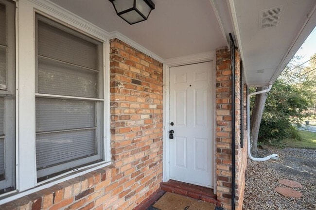 Photo - 2229 S Milledge Ave House