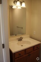 Building Photo - 818 Carson Cir