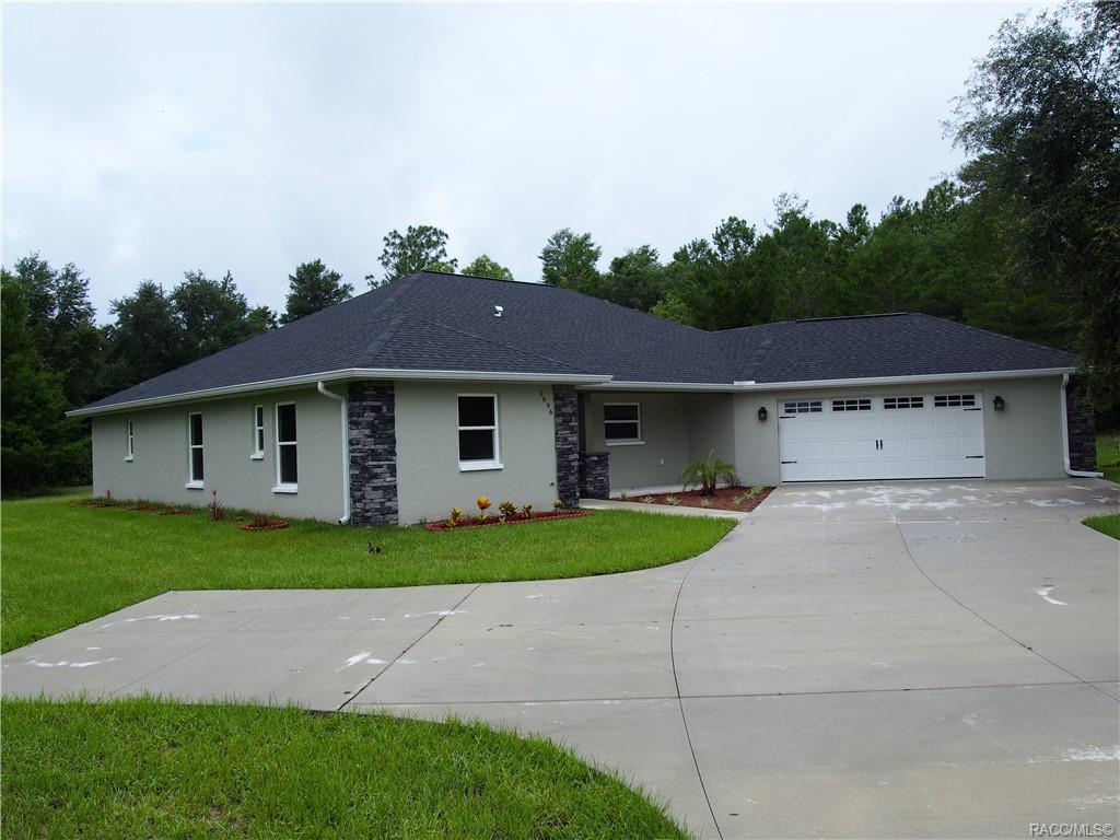 1696 E Westgate Ln, Hernando, FL 34442 House Rental in Hernando, FL