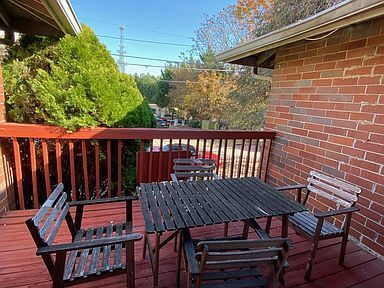 Foto principal - 226 Sampson St NE