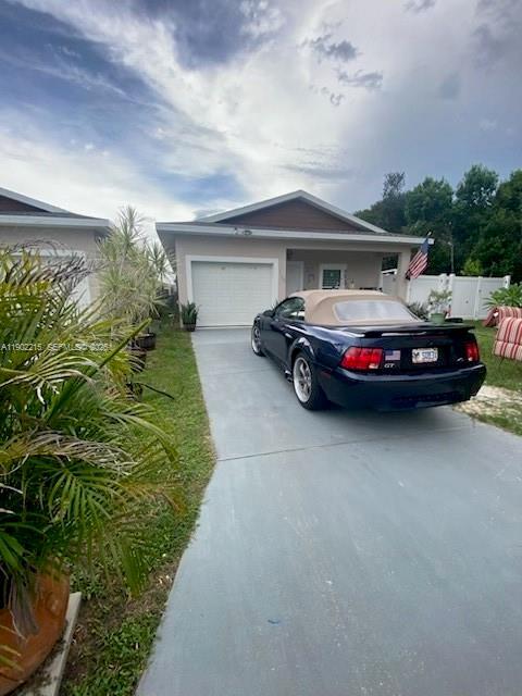 Foto del edificio - 1100 Gigon Ct