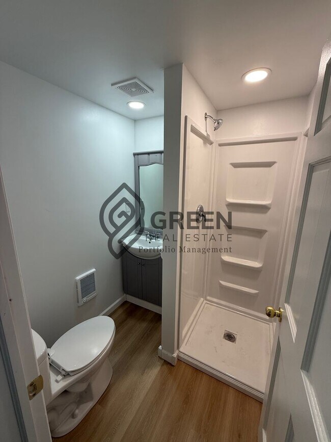 Foto del edificio - 735 N Schuyler Ave