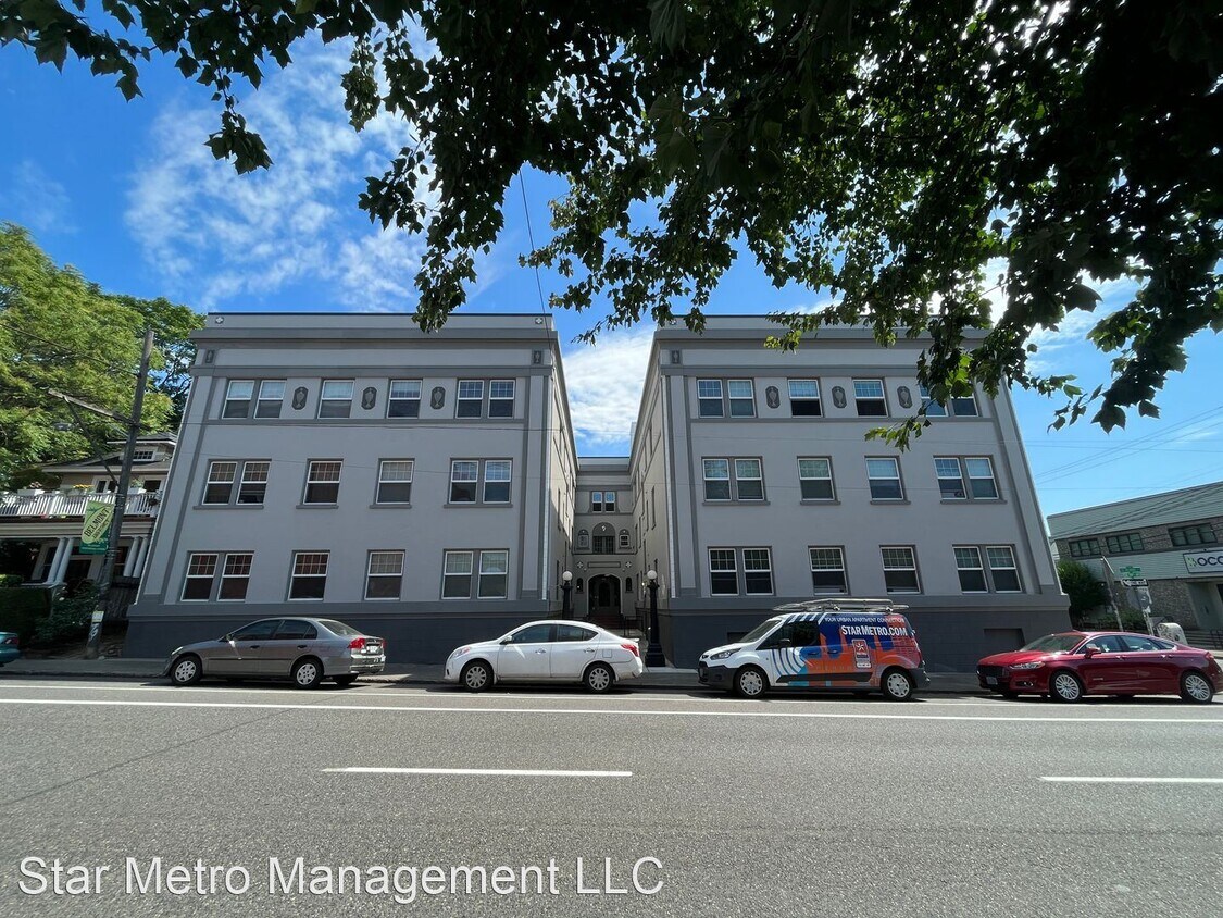 Foto principal - Studio, 1 bath Apartment - Belmont Court b...