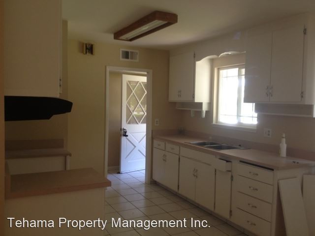 Foto del edificio - 3 br, 1.5 bath House - 1006 Franzel Rd.