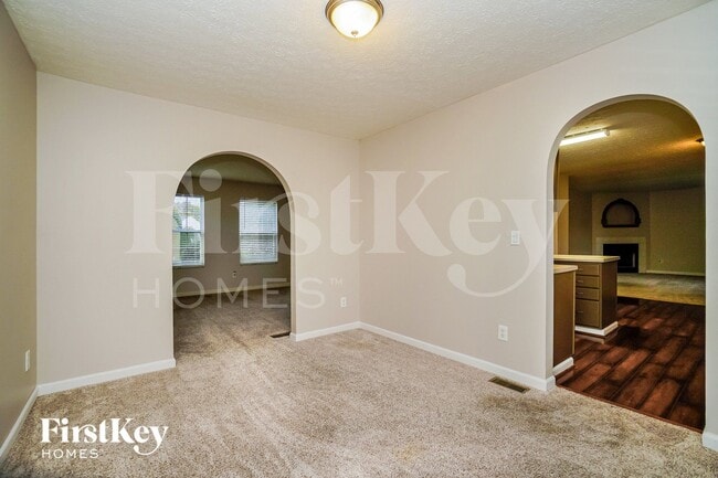 Building Photo - 212 Strathsprey Dr