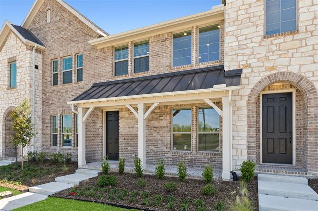 Building Photo - 637 4th St