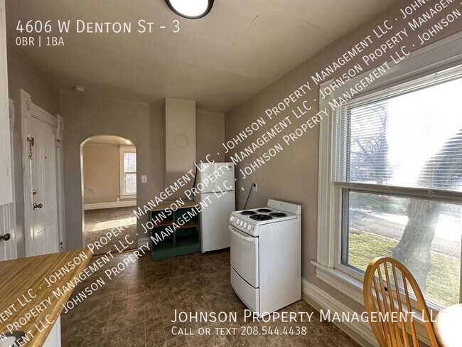 Foto del edificio - 4606 W Denton St