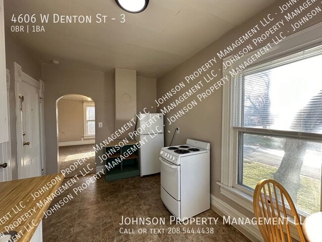 Building Photo - 4606 W Denton St