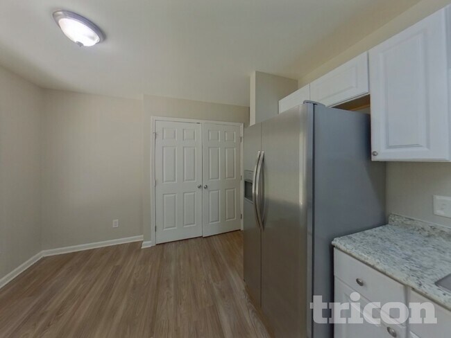 Building Photo - 8130 Chimore Ln