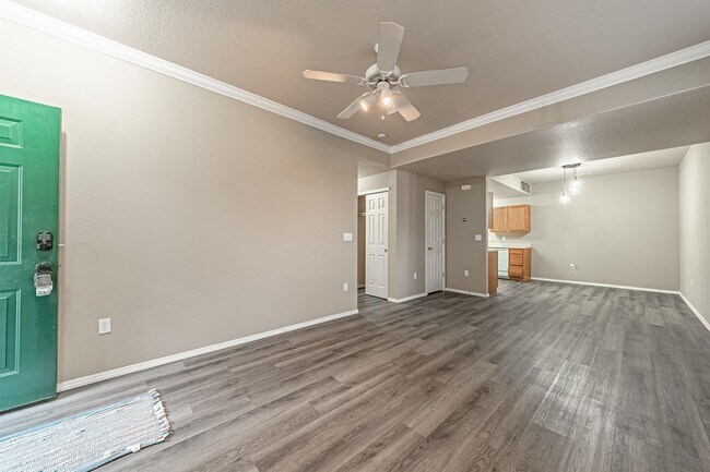 Building Photo - 3040 Mandalay Grove