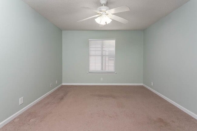 Building Photo - 503 Loggerhead Ln