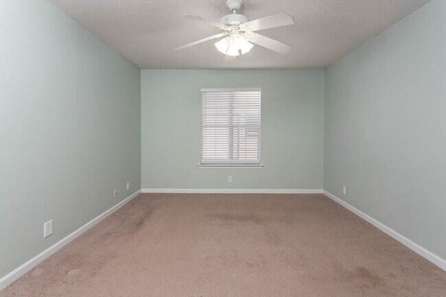 Foto del edificio - 503 Loggerhead Ln