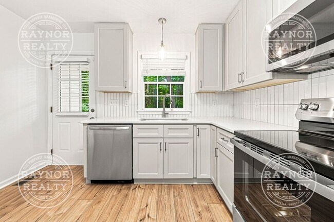 Foto del edificio - 2102 W Knox St