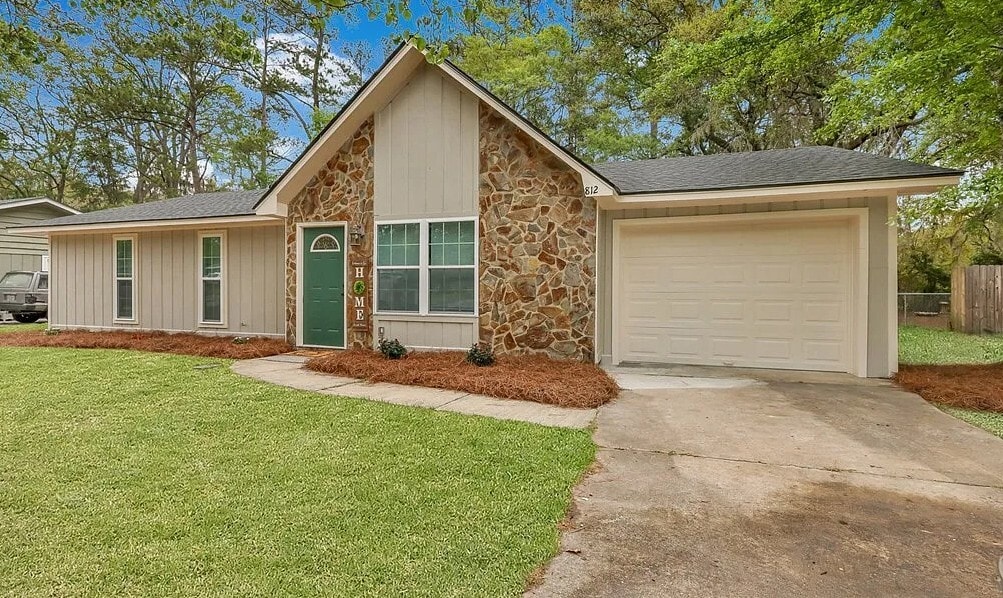 Foto principal - 812 Spanish Oak Dr