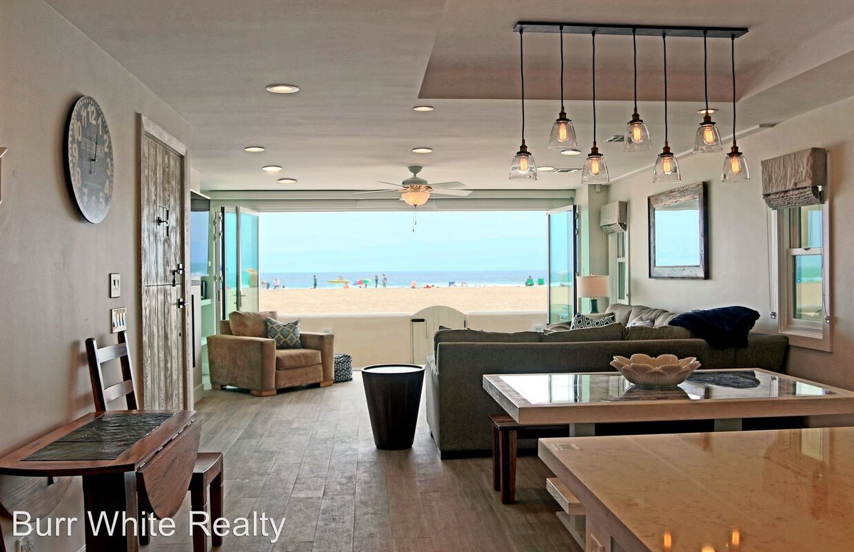 House In Newport Beach 4 Bed 5 Bath 14950