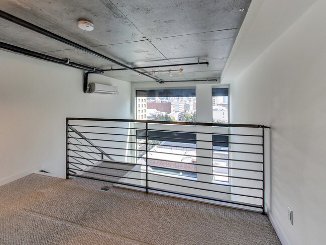 Building Photo - 277 Golden Gate Ave