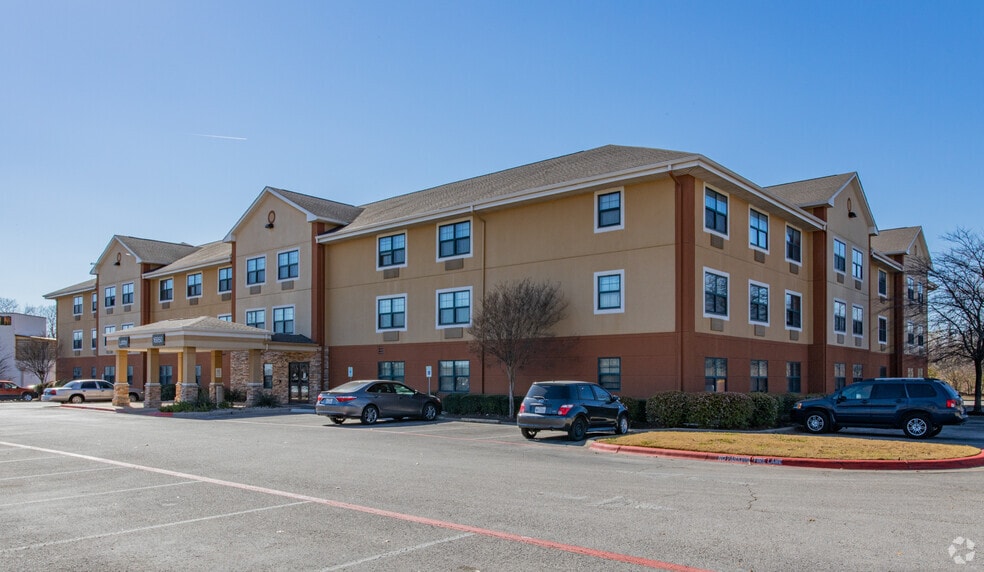 Furnished Studio - Austin