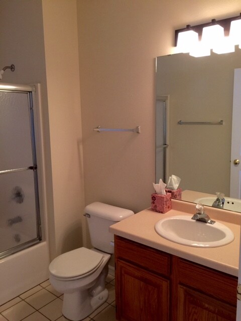 Bath #1 - 22055 Davidson Rd