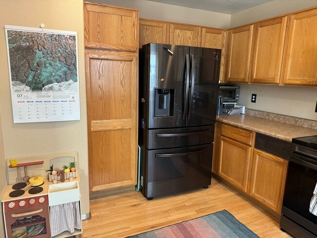 Foto del edificio - Stunning Home Near Waneka Lake with Modern...