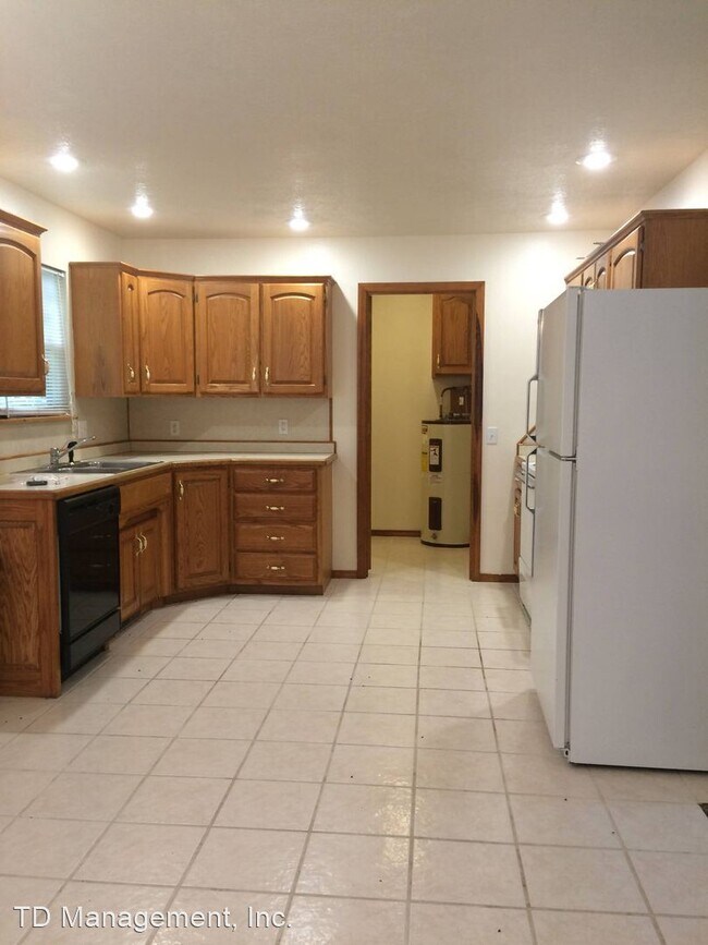 Building Photo - 2 br, 2 bath House - 304 Greystone
