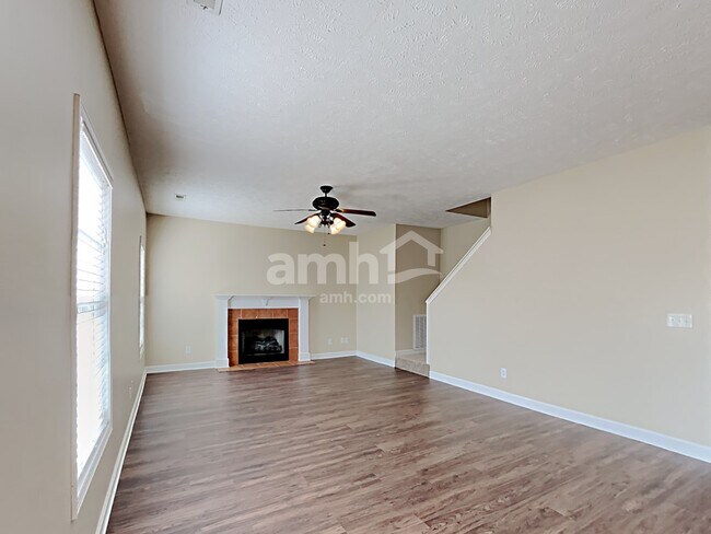 Foto del edificio - 119 Nick Price Drive