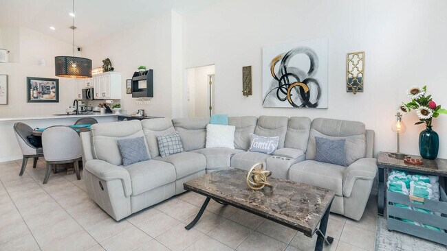 Foto del edificio - 2787 Lido Key Dr