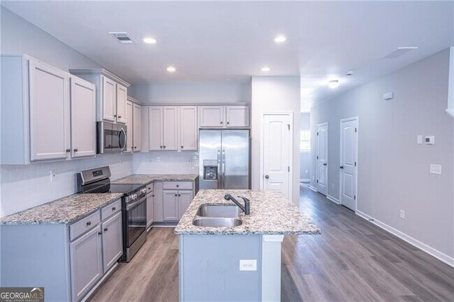 Foto del edificio - 6106 Oak Bend Ct