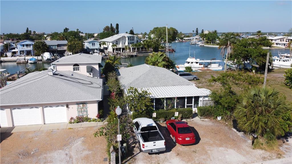 Primary Photo - 13017 PELICAN Ln