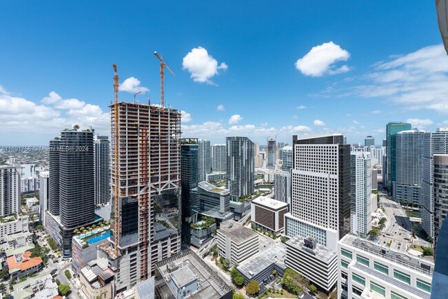 Foto del edificio - 950 Brickell Bay Dr