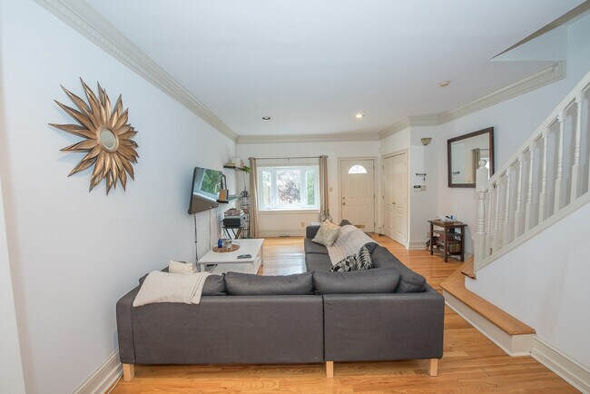 Foto del edificio - 2822 Ogden St