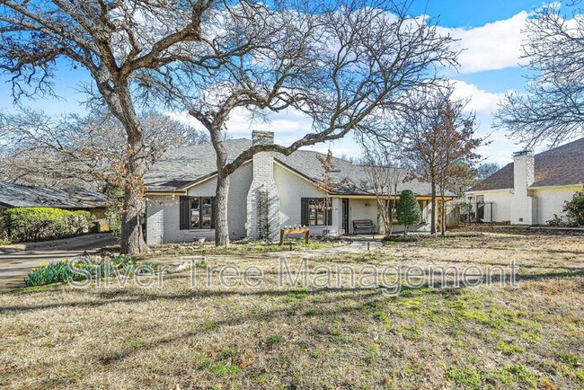 Foto del edificio - 9 Meadowbrook Ln