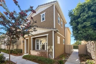 Building Photo - 210 W Tribella Ct