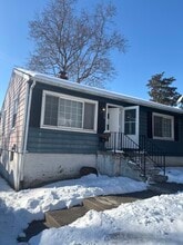 Building Photo - 6229 Hillside Ave