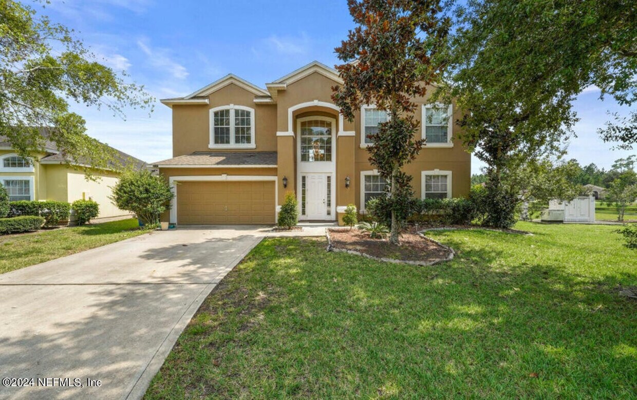 Primary Photo - 3542 Victoria Lakes Dr W