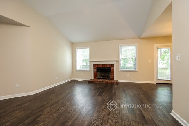 Building Photo - 2033 Prescott Way