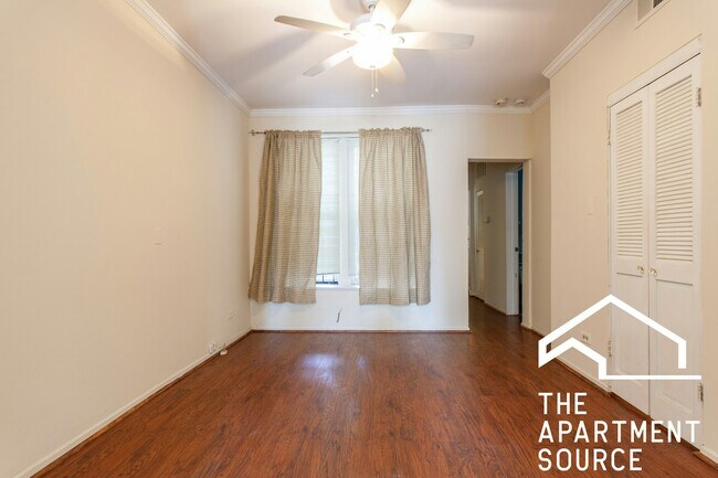 Foto del edificio - 3036 N Seminary Ave