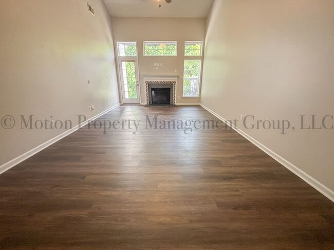 Building Photo - 9535 Shumacher Ave NW