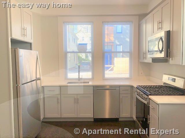 Photo - 75 Kinnaird St Apartment