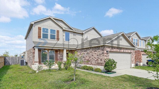 Foto del edificio - 15103 Breeze Forest Ct