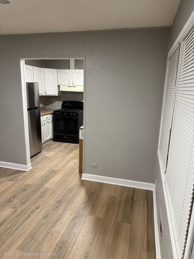 Foto del edificio - 7601 E 108th St