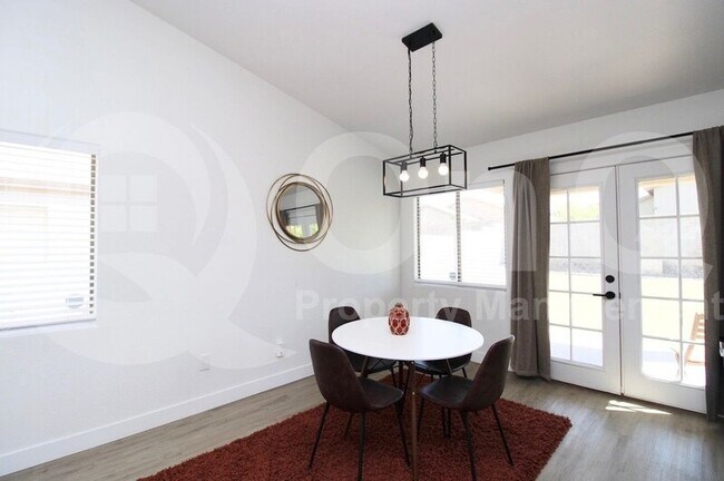 Foto del edificio - 1519 W Nancy Ln