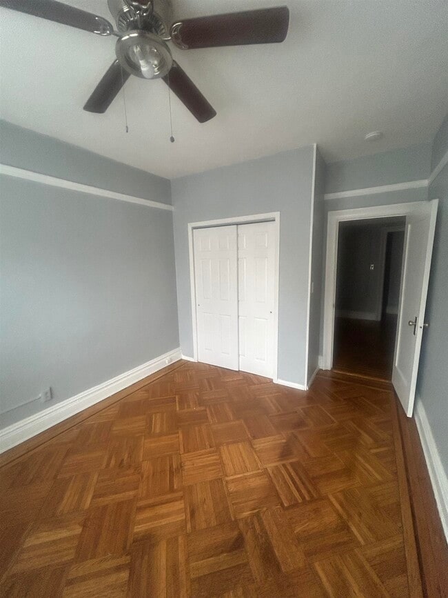 Foto del edificio - 173 W 48th St