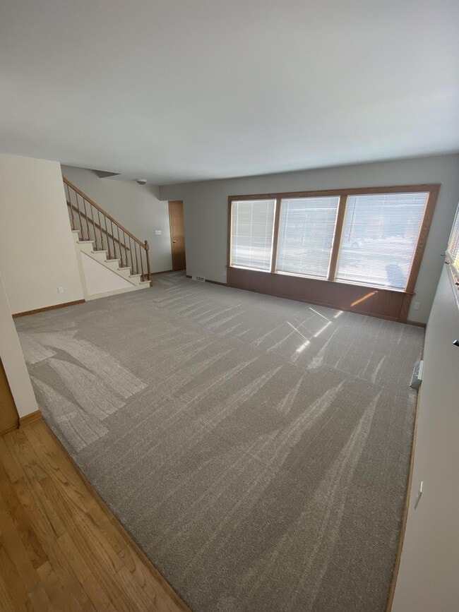Building Photo - 2985 N 124th St