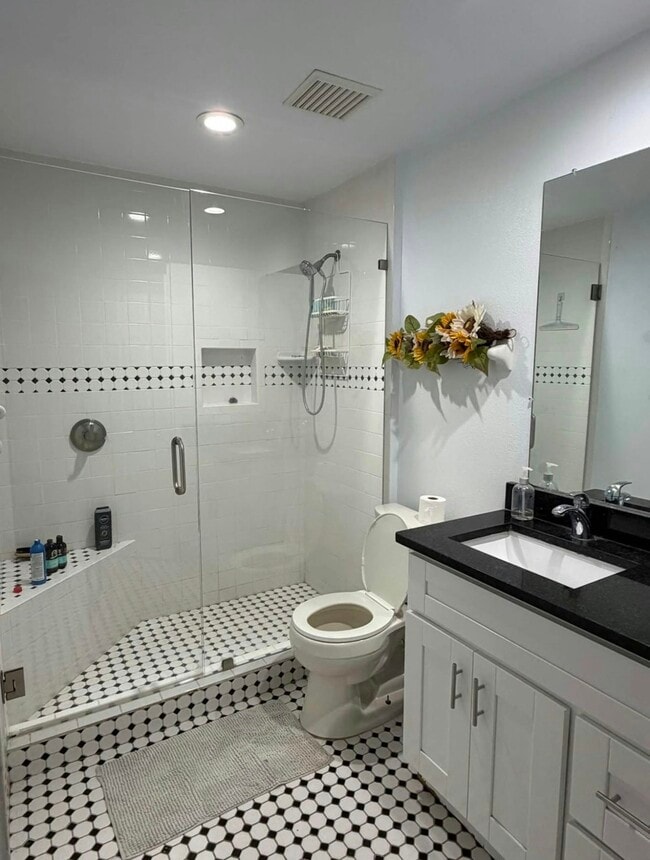 Building Photo - 4808 Dunquin Pl