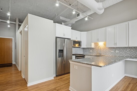 Foto del edificio - 333 W Hubbard St