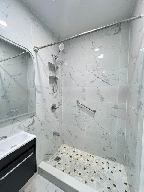 Foto del edificio - 2722 E 26th St