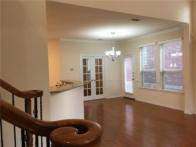 Foto del edificio - 3516 Porter Creek Dr