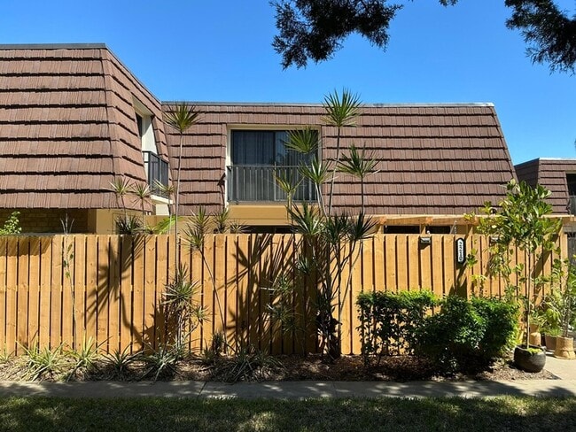 Photo - 2210 22nd Ln Townhome