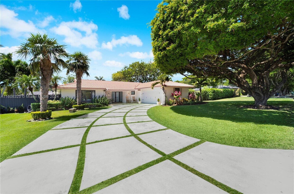 Foto principal - 8822 SW 161st St