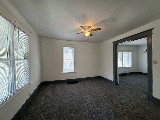 Foto del edificio - 3 bed, 1.5 bath home for lease!